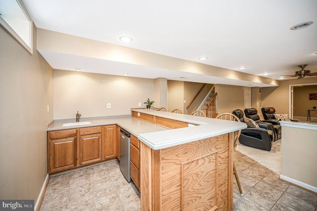 5917 FINCASTLE DR, Manassas, VA 20112