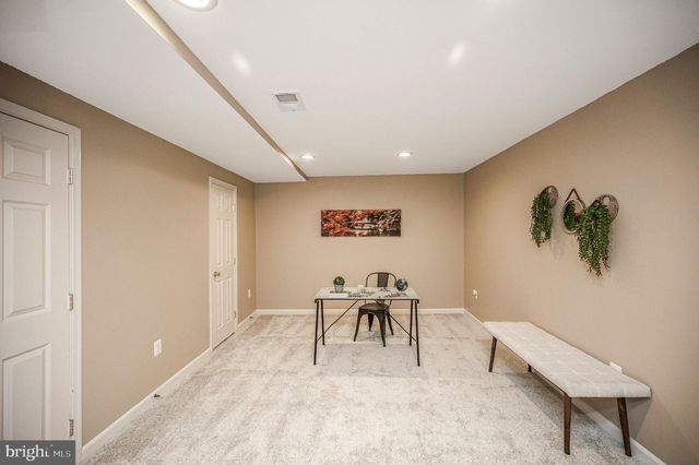 5917 FINCASTLE DR, Manassas, VA 20112