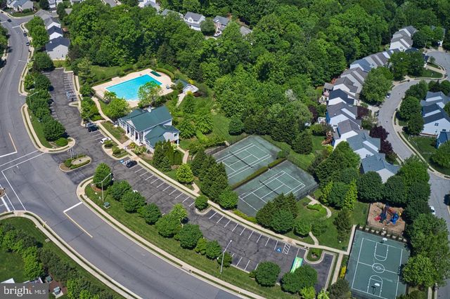 5917 FINCASTLE DR, Manassas, VA 20112