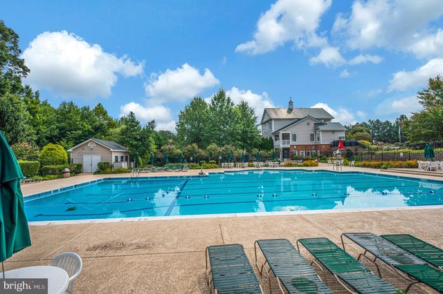5917 FINCASTLE DR, Manassas, VA 20112