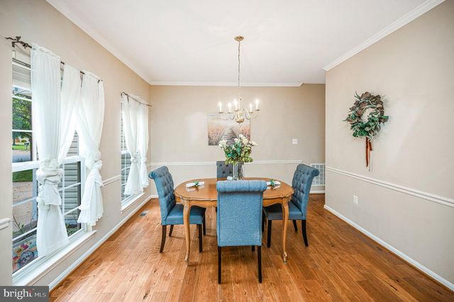 5917 FINCASTLE DR, Manassas, VA 20112
