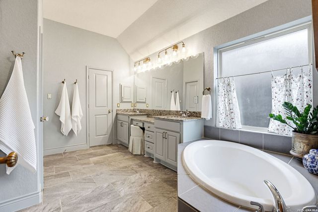 2628 Malboona Mews, New Braunfels, TX 78132