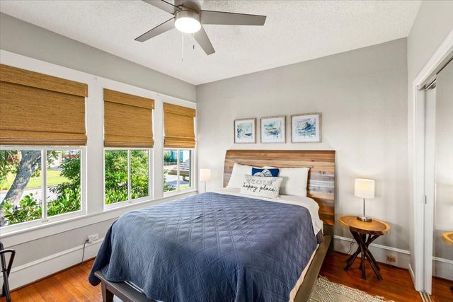 1414 Avenue M, Galveston, TX 77550