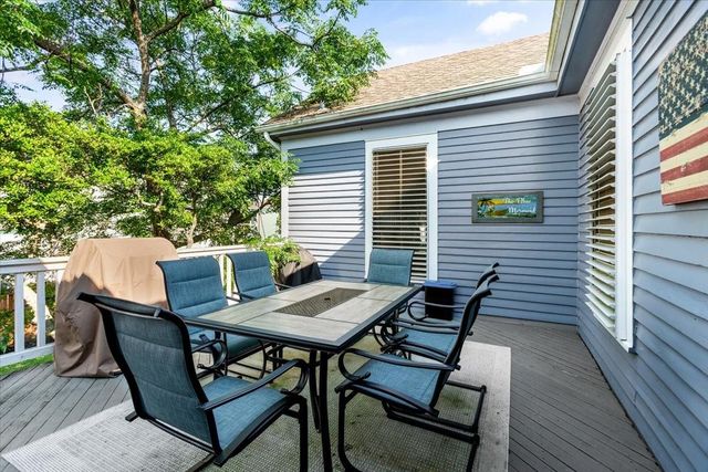 1414 Avenue M, Galveston, TX 77550