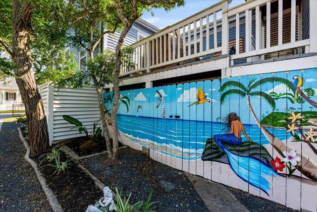 1414 Avenue M, Galveston, TX 77550