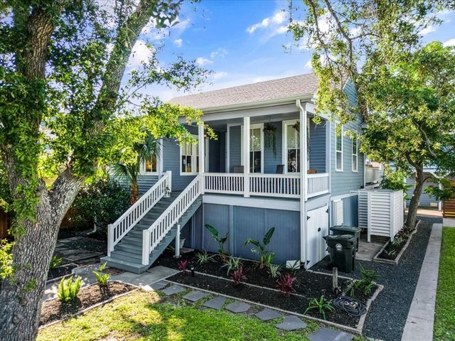 1414 Avenue M, Galveston, TX 77550