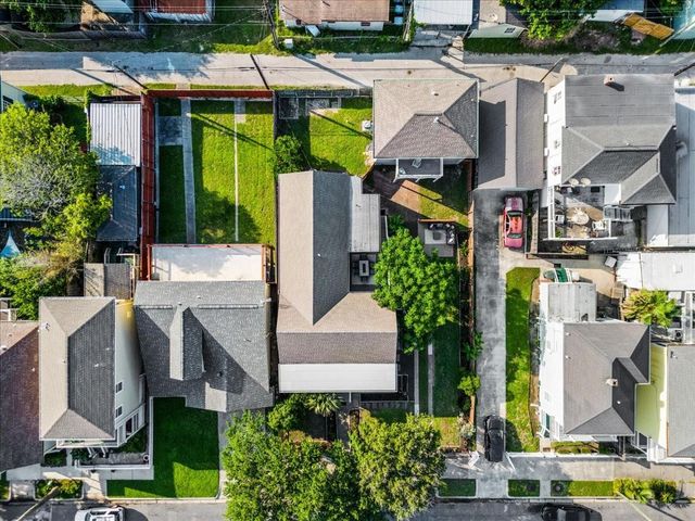 1414 Avenue M, Galveston, TX 77550