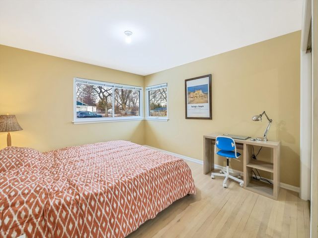 21W051 Woodview Drive, Itasca, IL 60143