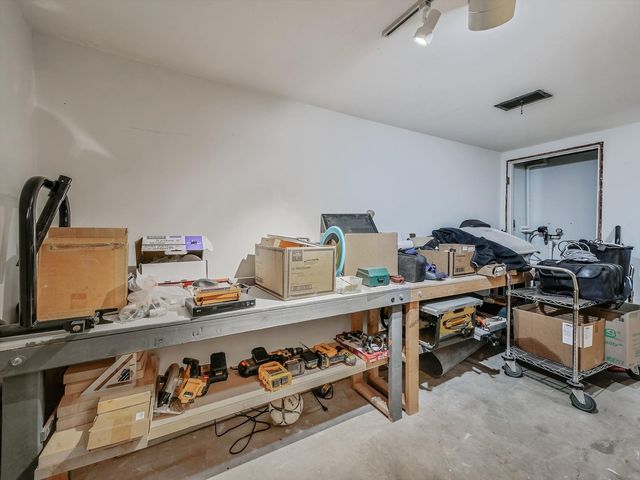 21W051 Woodview Drive, Itasca, IL 60143