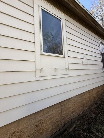 857 FRANKLIN STREET, Oshkosh, WI 54901