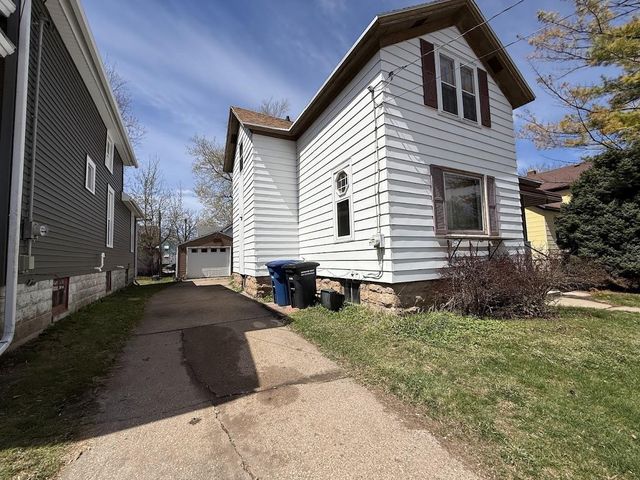 857 FRANKLIN STREET, Oshkosh, WI 54901