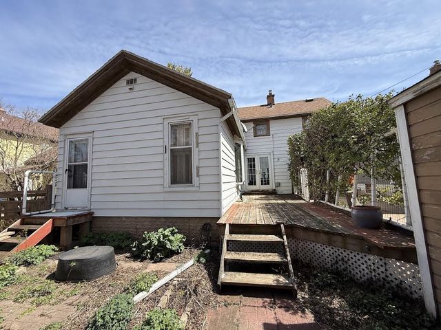 857 FRANKLIN STREET, Oshkosh, WI 54901