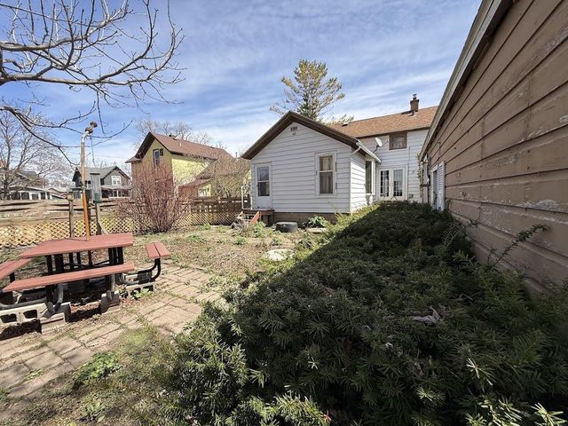 857 FRANKLIN STREET, Oshkosh, WI 54901