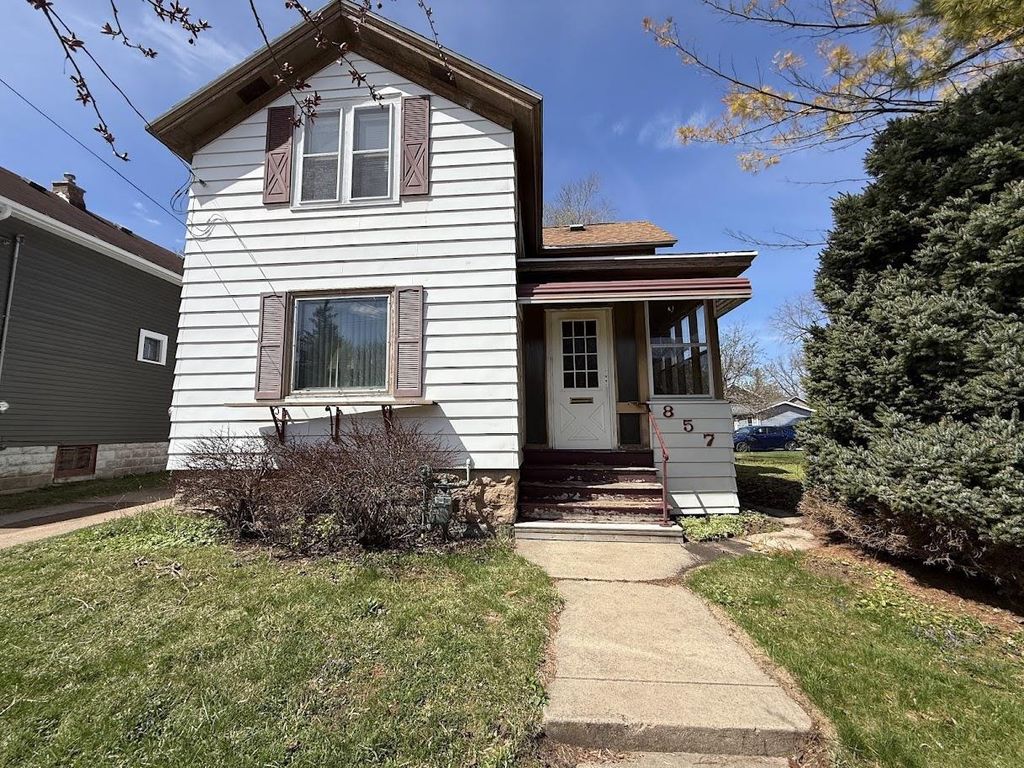 857 FRANKLIN STREET, Oshkosh, WI 54901