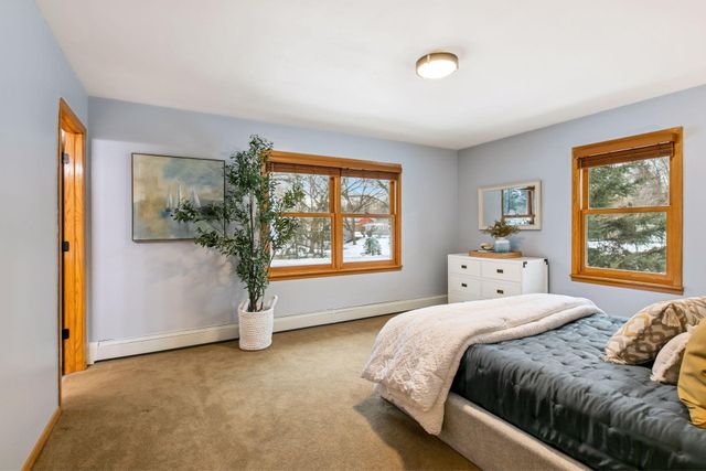 2141 Scott Avenue N, Golden Valley, MN 55422