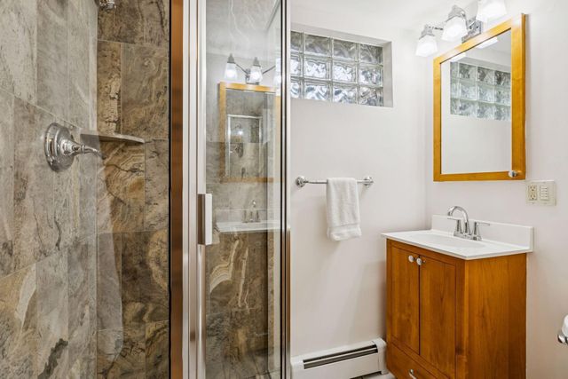 2141 Scott Avenue N, Golden Valley, MN 55422