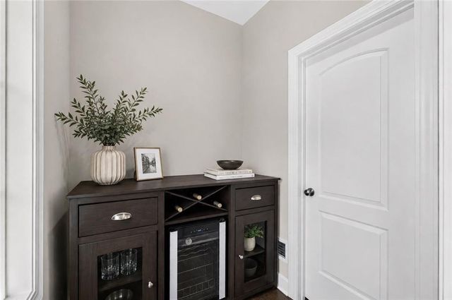 729 Corbin Terrace, Kansas City, MO 64111