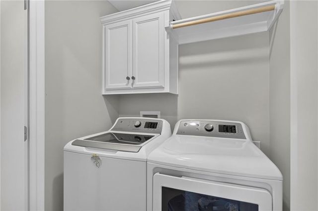 729 Corbin Terrace, Kansas City, MO 64111