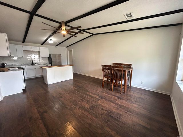 213 Melrose, Trumann, AR 72472