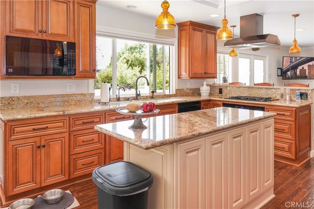 5071 Summit, Yorba Linda, CA 92886