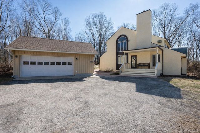 17 Highview Road, Pound Ridge, NY 10576