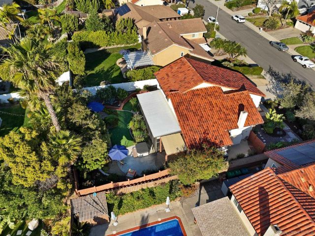 6433 La Paloma St, Carlsbad, CA 92009