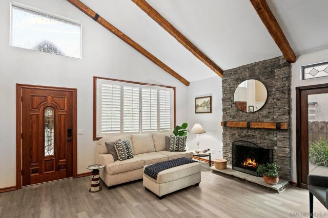 6433 La Paloma St, Carlsbad, CA 92009