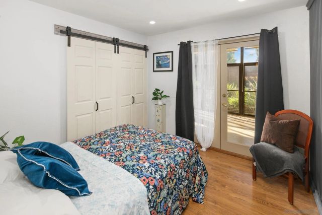 6433 La Paloma St, Carlsbad, CA 92009