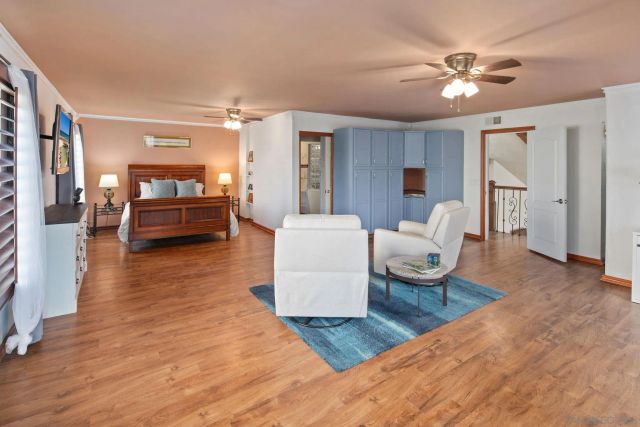 6433 La Paloma St, Carlsbad, CA 92009