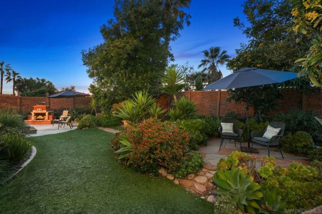 6433 La Paloma St, Carlsbad, CA 92009