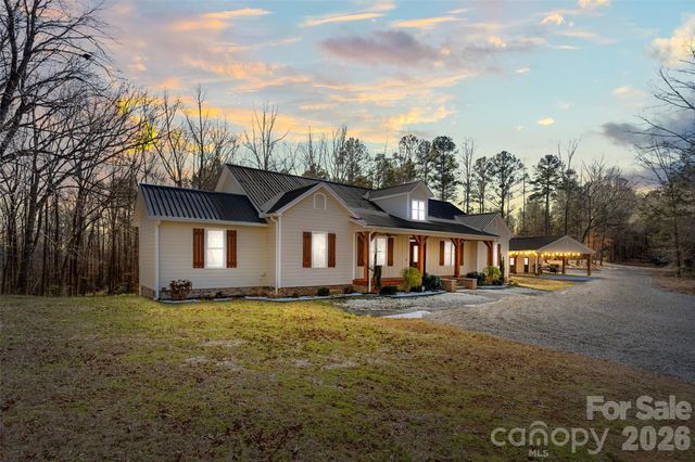 2370 Killian Road, Edgemoor, SC 29712