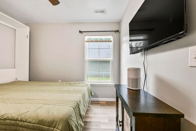1842 Spivey Ave., Conway, SC 29527