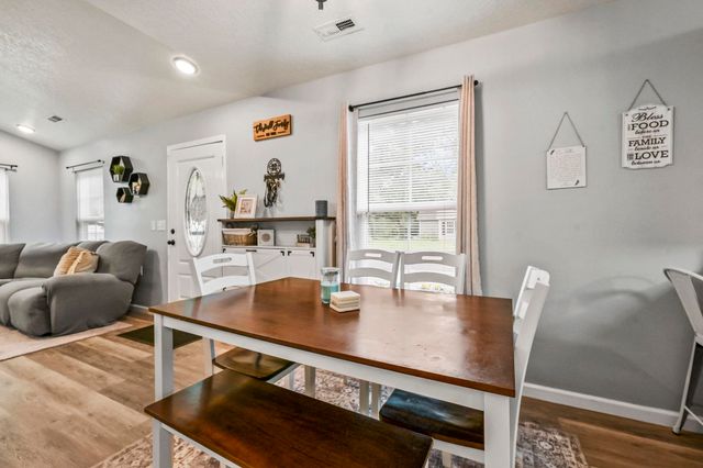 1842 Spivey Ave., Conway, SC 29527