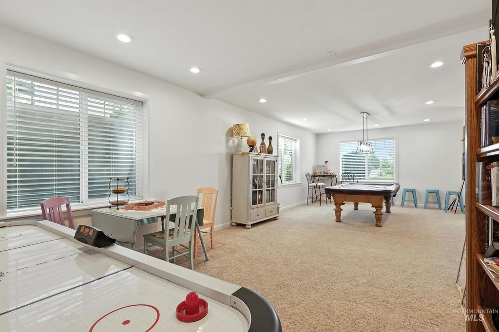 974 W Riverview Dr, Idaho Falls, ID 83401 photo 39