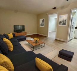 815 Middle River Drive 110, Fort Lauderdale, FL 33304