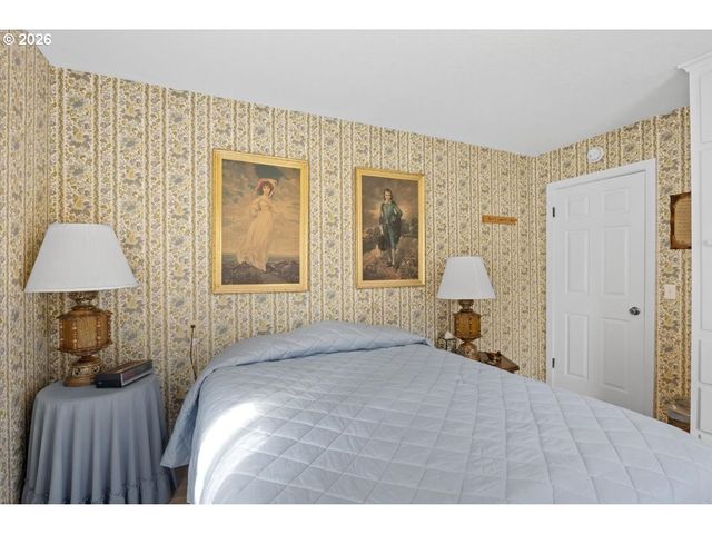 2277 COUGAR CREEK Rd, Oakland, OR 97462