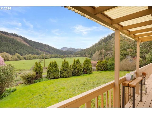 2277 COUGAR CREEK Rd, Oakland, OR 97462