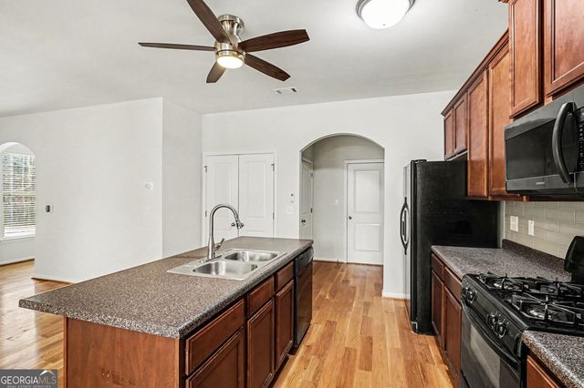 5115 Acworth Landing Drive, Acworth, GA 30101