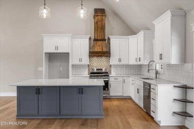 1000 Perch Drive, Knoxville, TN 37922