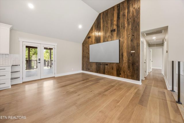 1000 Perch Drive, Knoxville, TN 37922