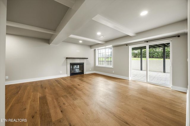 1000 Perch Drive, Knoxville, TN 37922