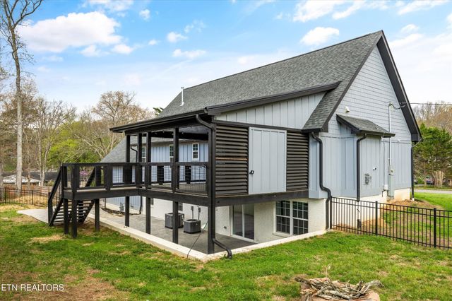 1000 Perch Drive, Knoxville, TN 37922