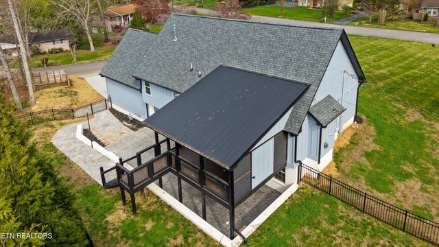 1000 Perch Drive, Knoxville, TN 37922