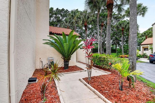 14 Via De Casas Sur 104, Boynton Beach, FL 33426