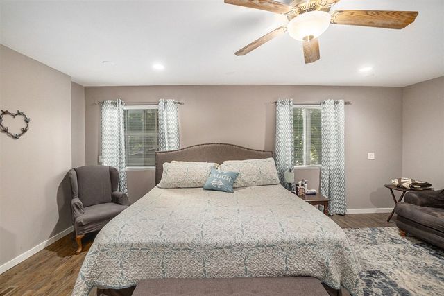 11422 Lakeshore Drive, Lakeview, MI 48850