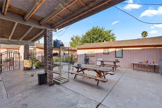 7685 Walnut Avenue, Winton, CA 95388