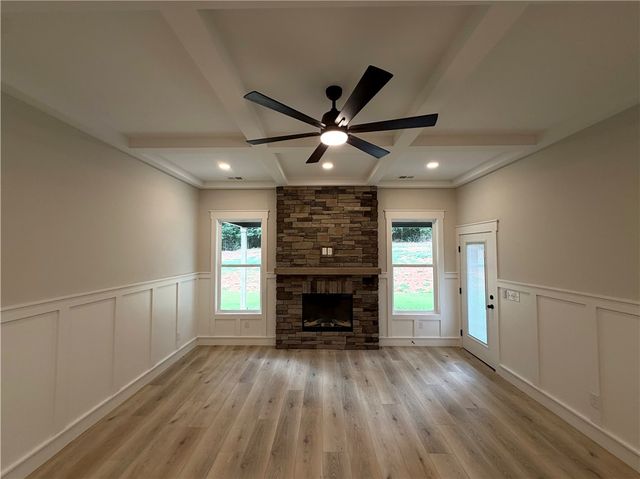 135 Westwood Circle, Anderson, SC 29621