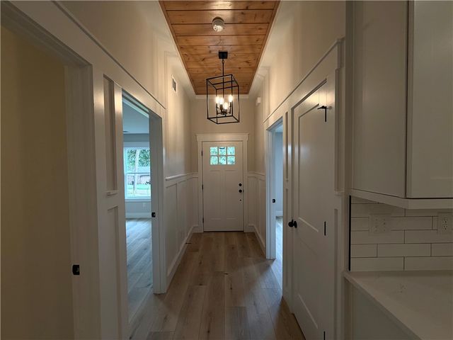 135 Westwood Circle, Anderson, SC 29621
