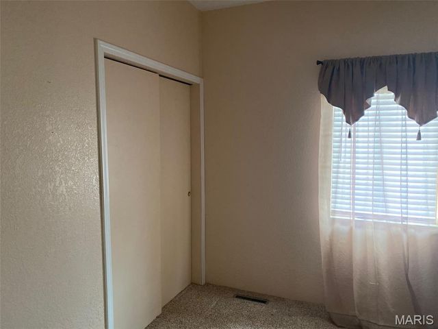 464 S Mill Street, Nashville, IL 62263