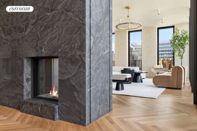 16 W 40TH Street PHN, New York City, NY 10018